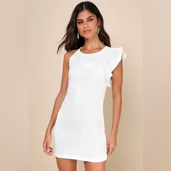 Lulus Dresses & Skirts - Lulus Dinah White One-Shoulder Ruffle Sleeve Dress Size Small EUC